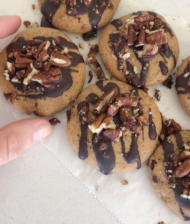 Pumpkin Spice Chocolate Cookies
