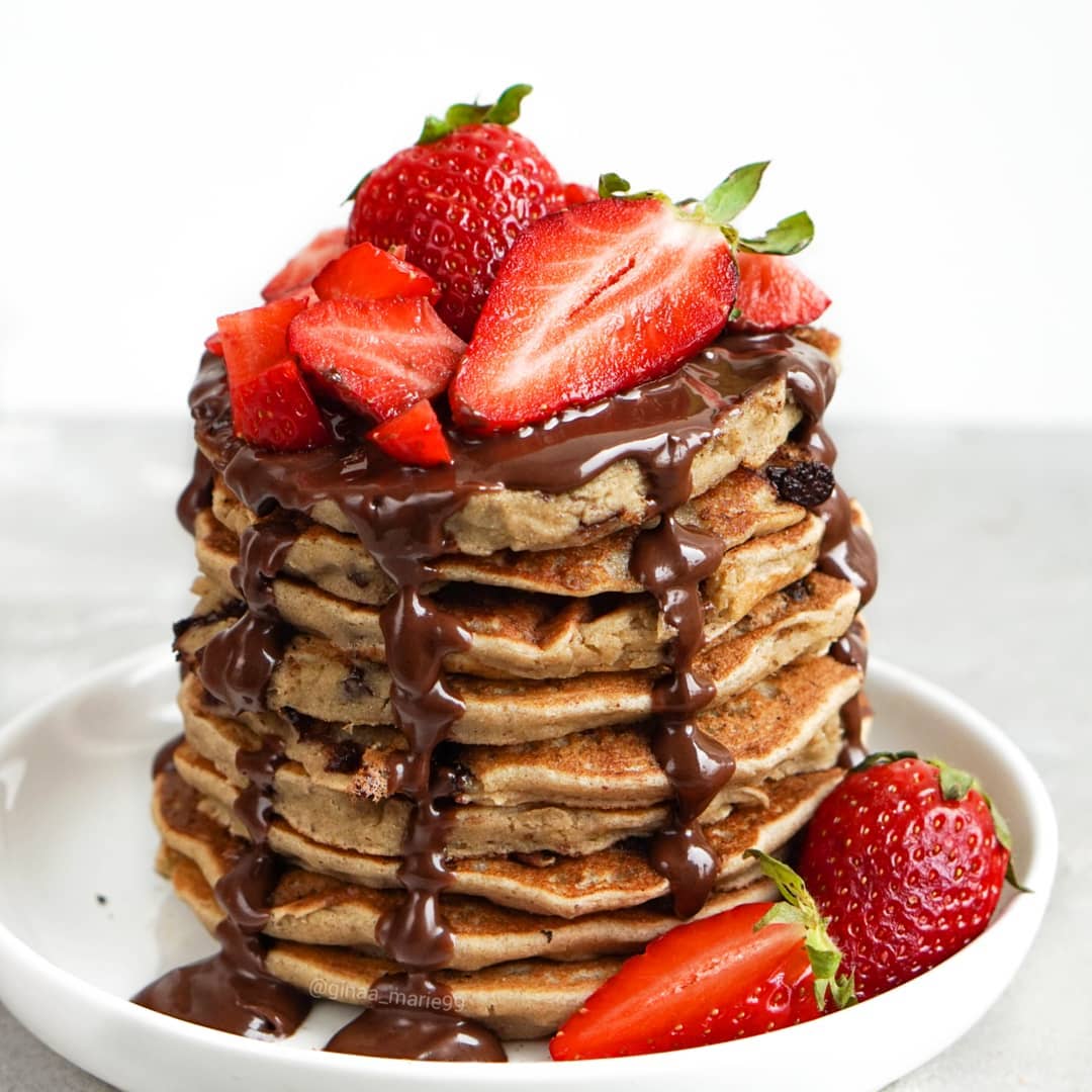 Gluten-Free Banana Bread Chocolate Chip Pancakes