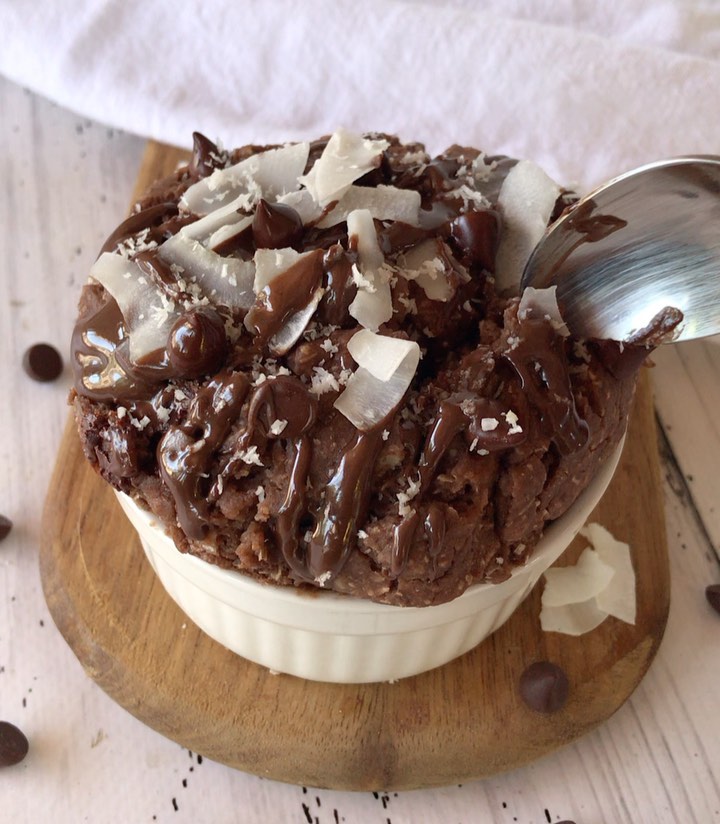 Easy Vegan Chocolate Coconut Bounty Mug Cake
