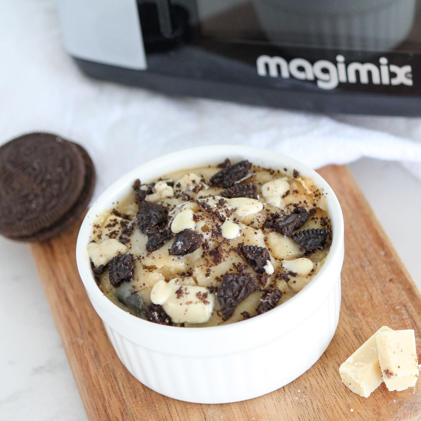 Single Serve Cookies and Cream Baked Oats