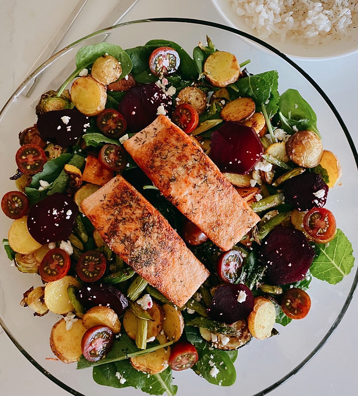Easy Roasted Veggie and Salmon Salad