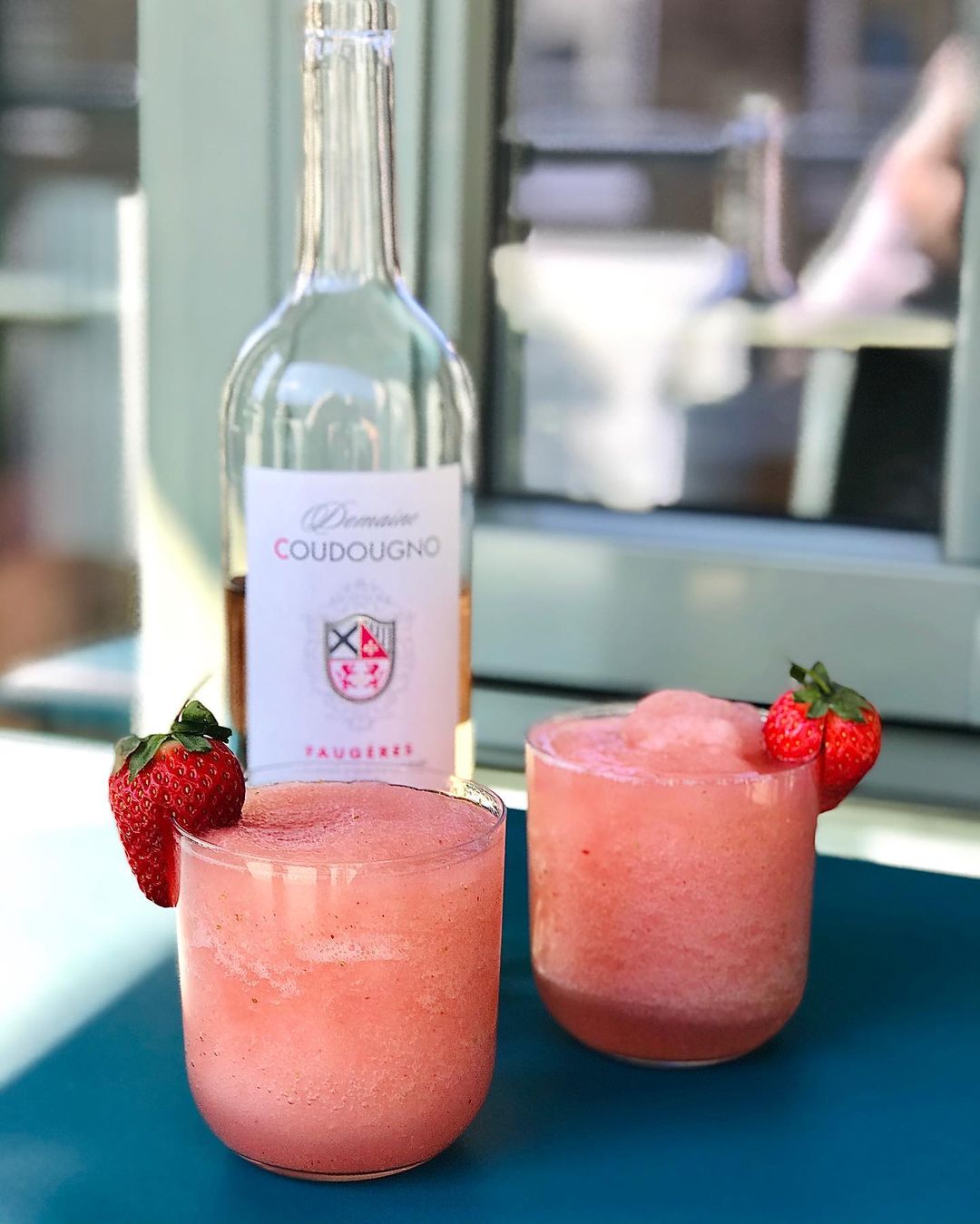 Frozen Rosé Drink with Strawberries and Sugar