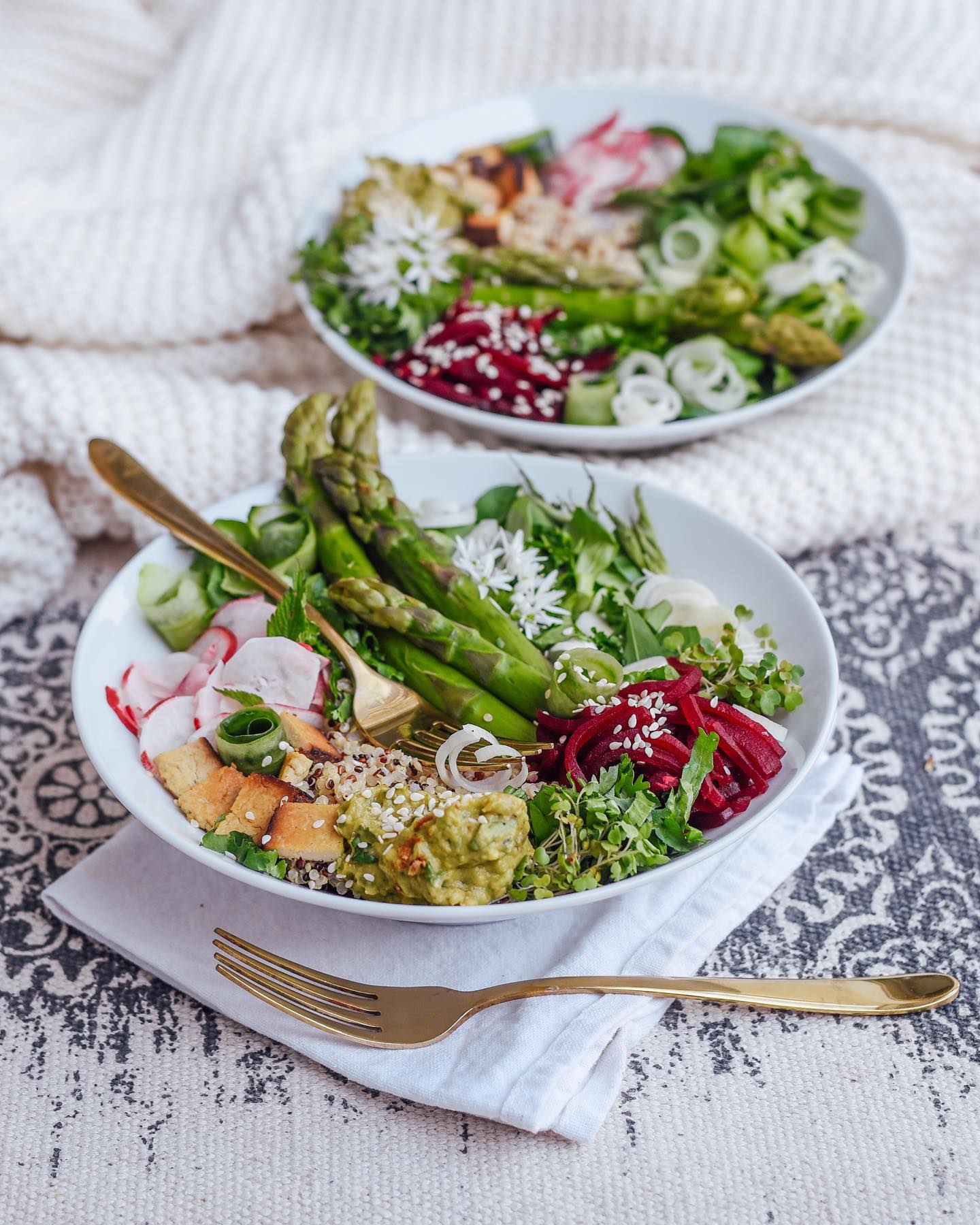 Asparagus Quinoa Bowl with Tofu