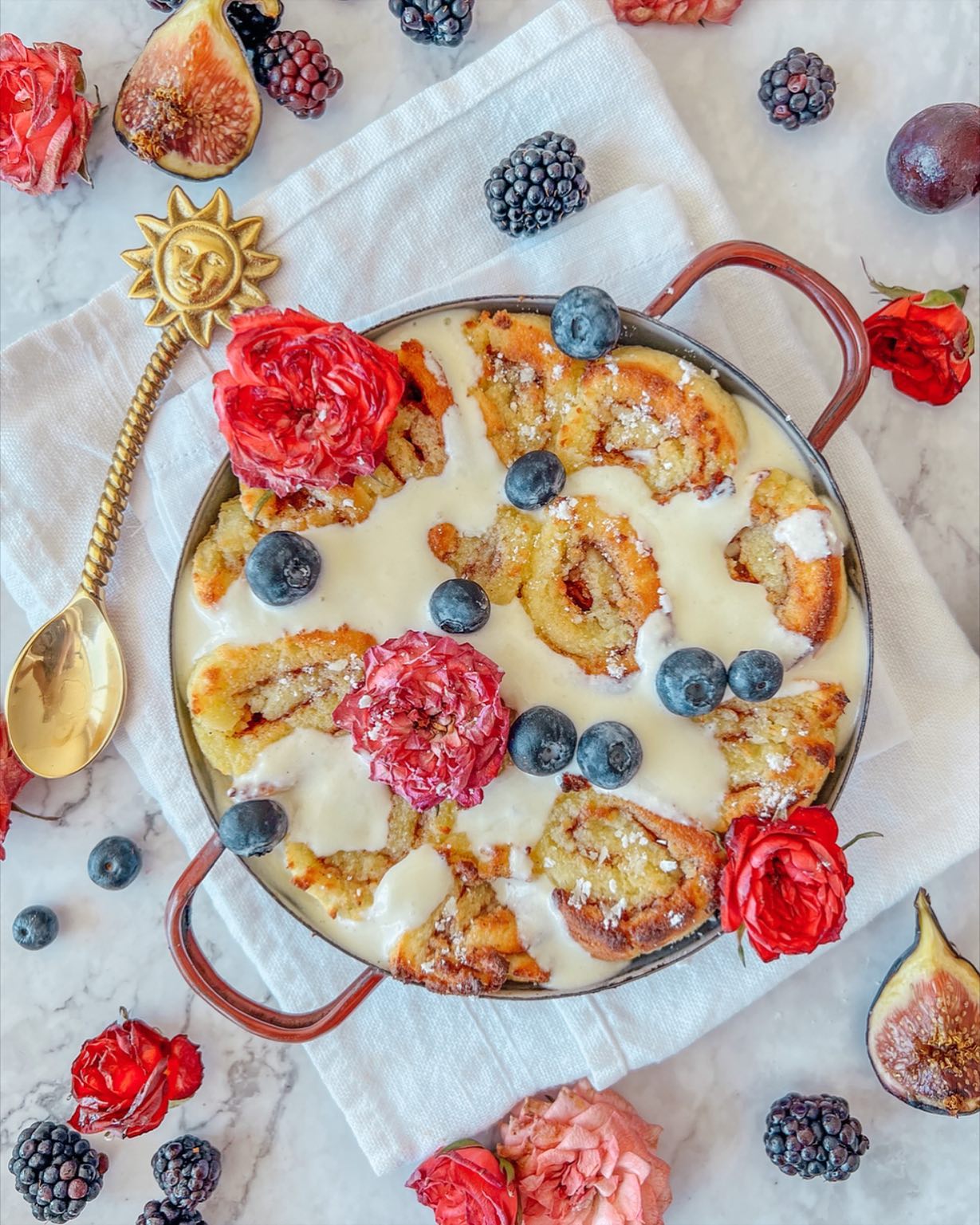 Easy Keto Cinnamon Rolls