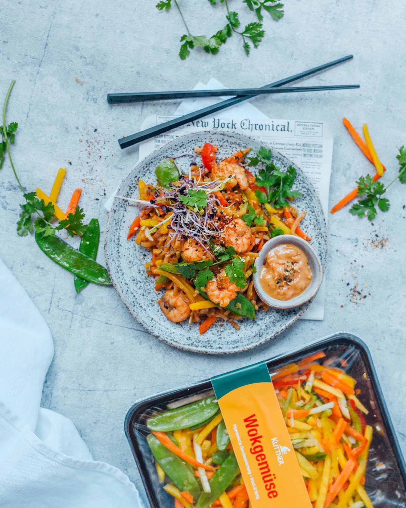 Pad Thai with Fresh Vegetables