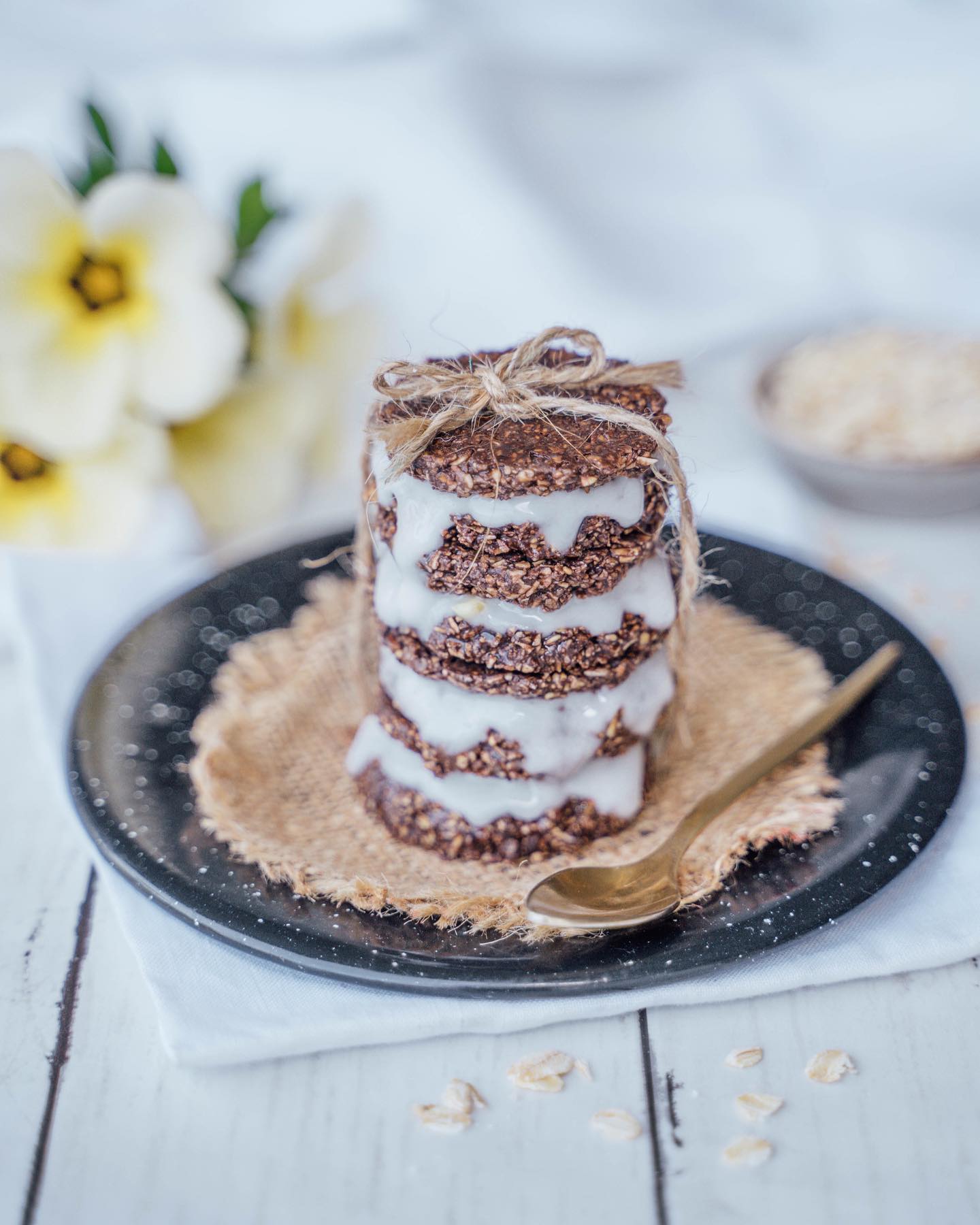 No-Bake Vegan Oreo-Style Cookies