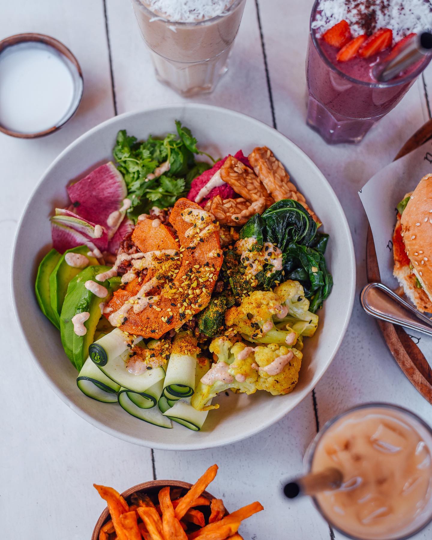 Customizable Bali Bowl Creation