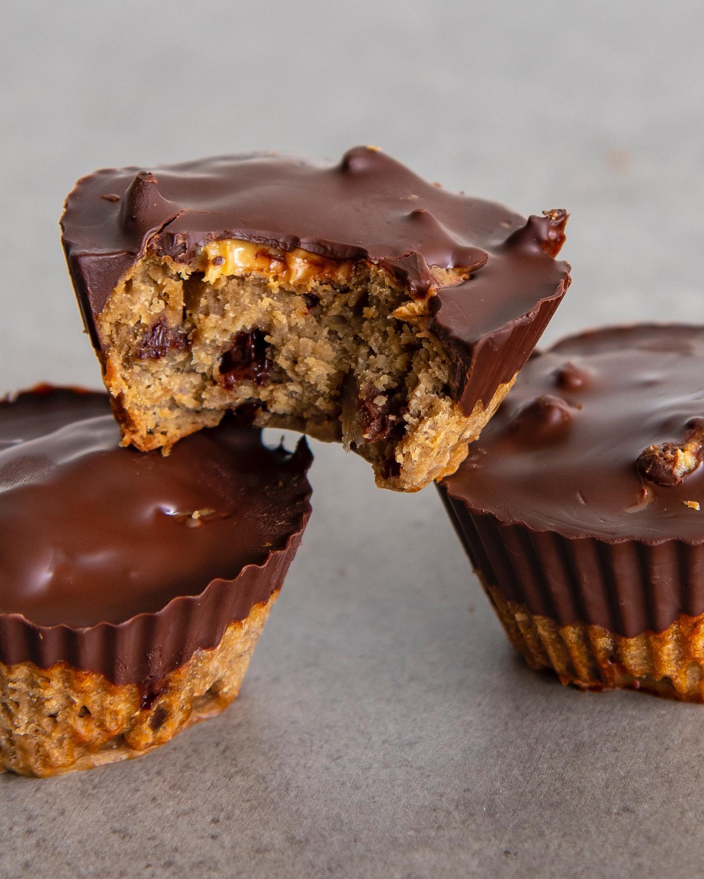 Delicious Vegan Christmas Chocolate Cups