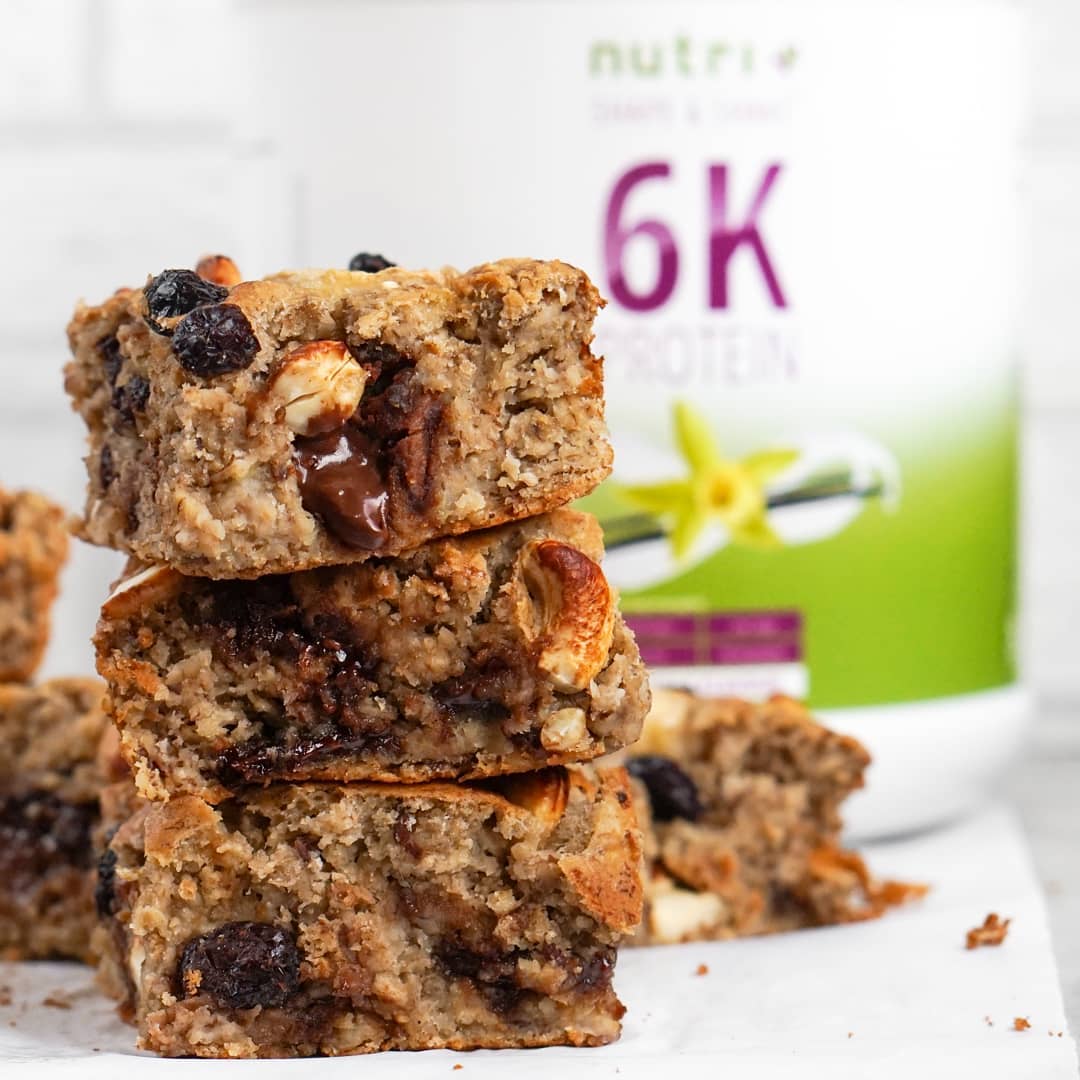 Healthy Banana Oat Blondies