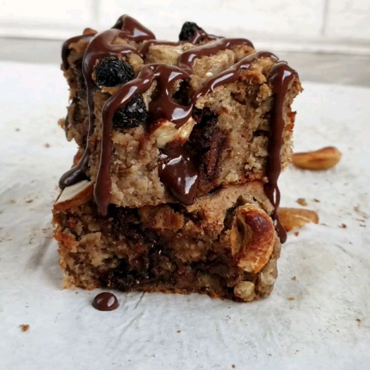 Healthy Banana Oat Blondies