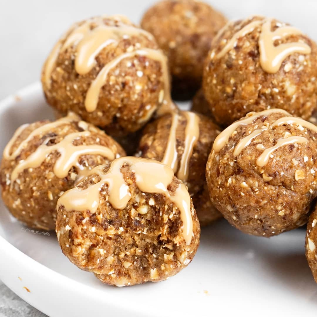 Quick Bliss Balls with Dried Apricots