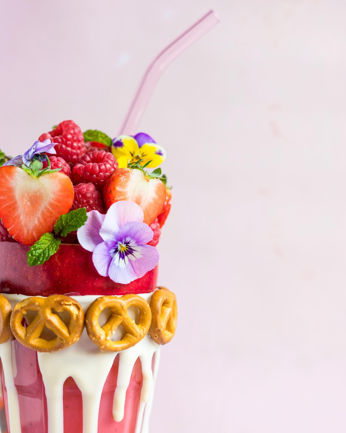 Healthy Pink Freakshake with Almond Milk