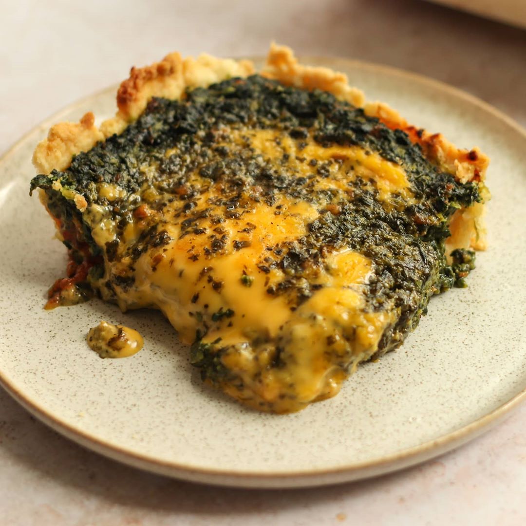 Vegan Spinach-Cheese Pie