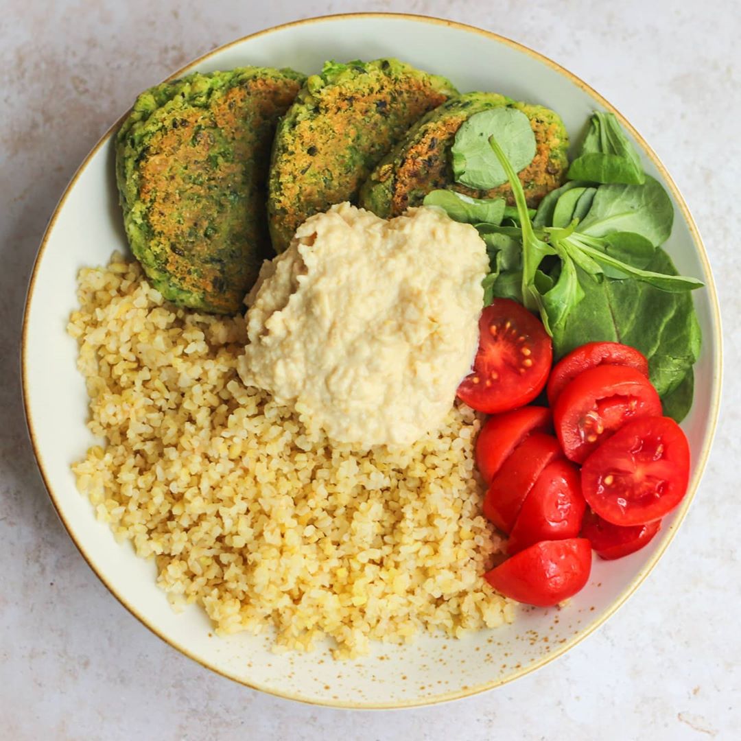 Homemade Chickpea and Green Pea Burgers