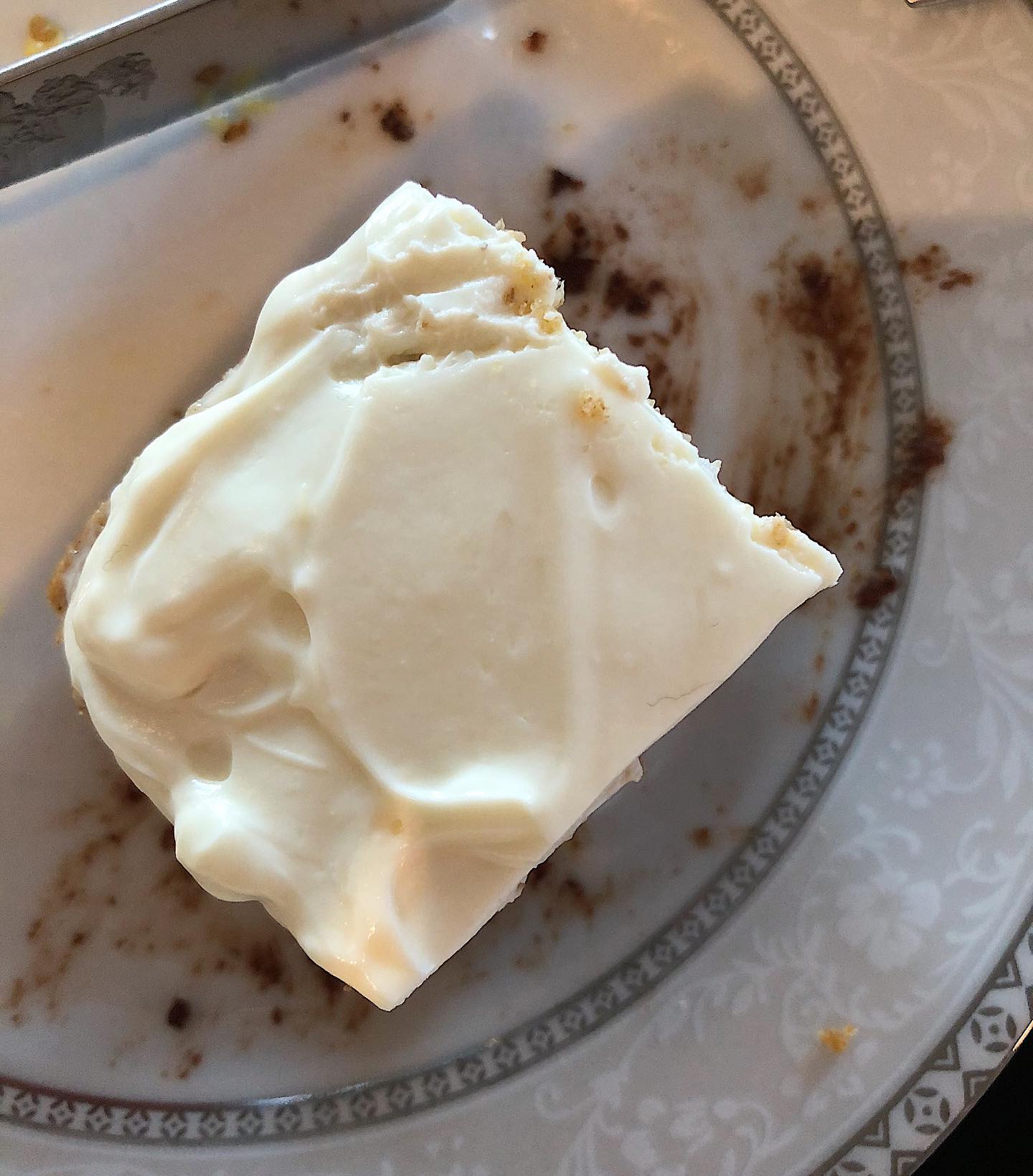 Cinnamon Cake with Lemon Cream Cheese Frosting