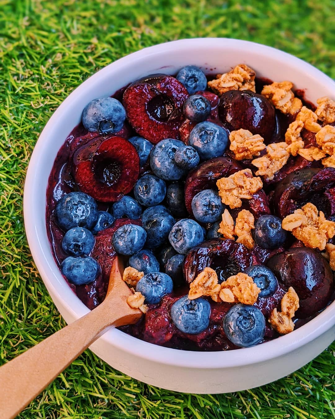 Easy Healthy Acai Bowl