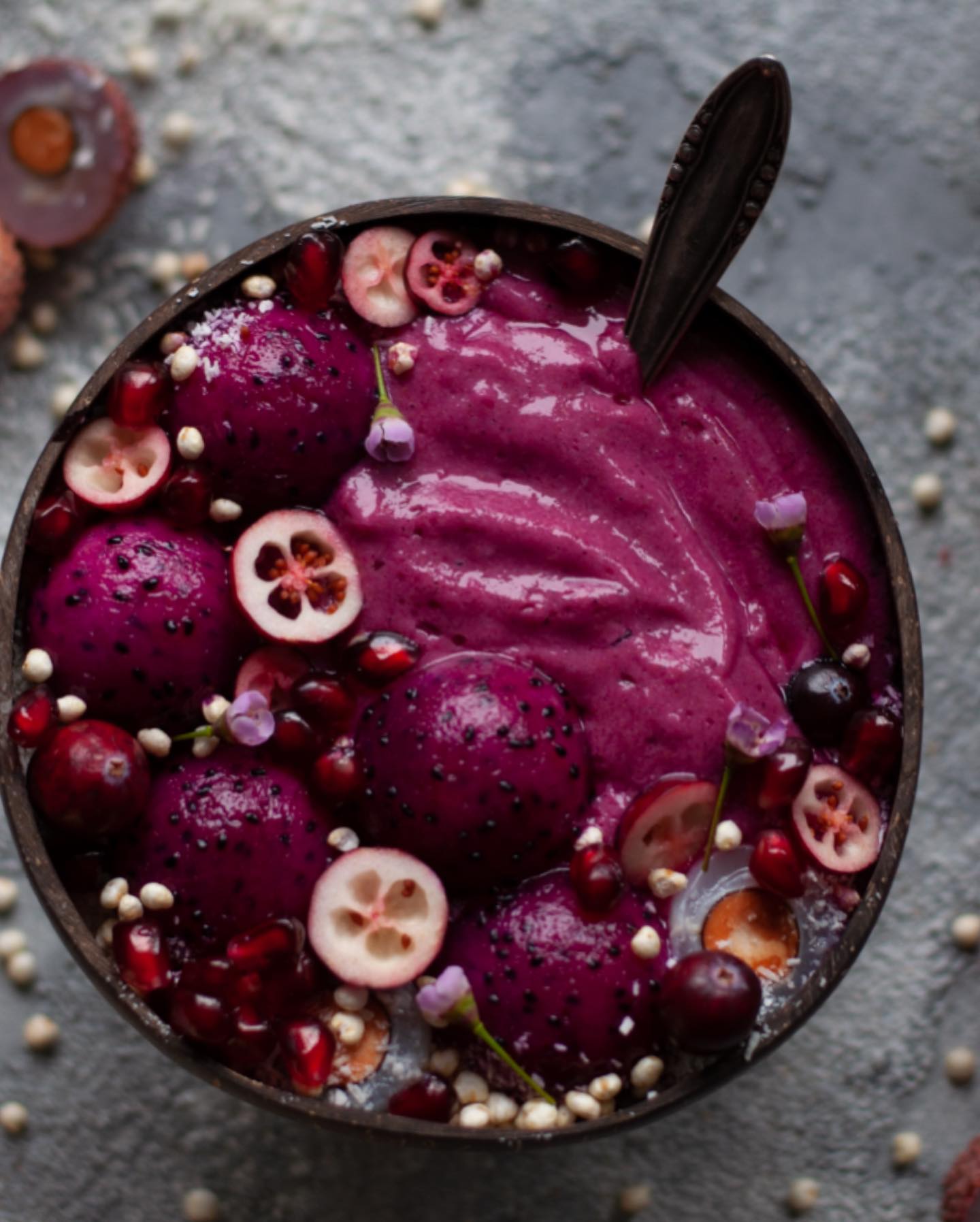 Pink Pitaya-Cranberry Nicecream with Recipe 🌸
