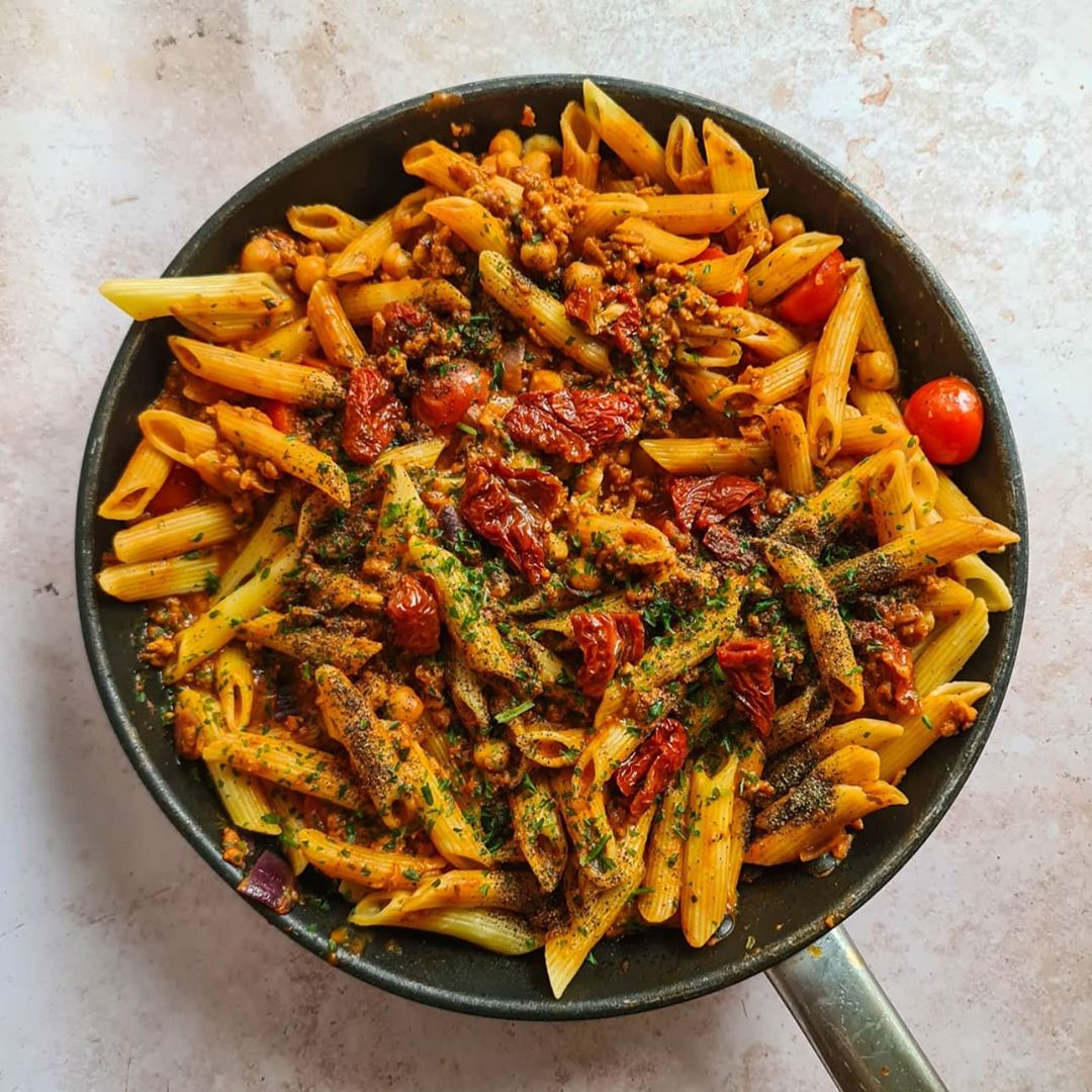 Delicious Vegan Pasta Bolognese with Soy Mince and Chickpeas