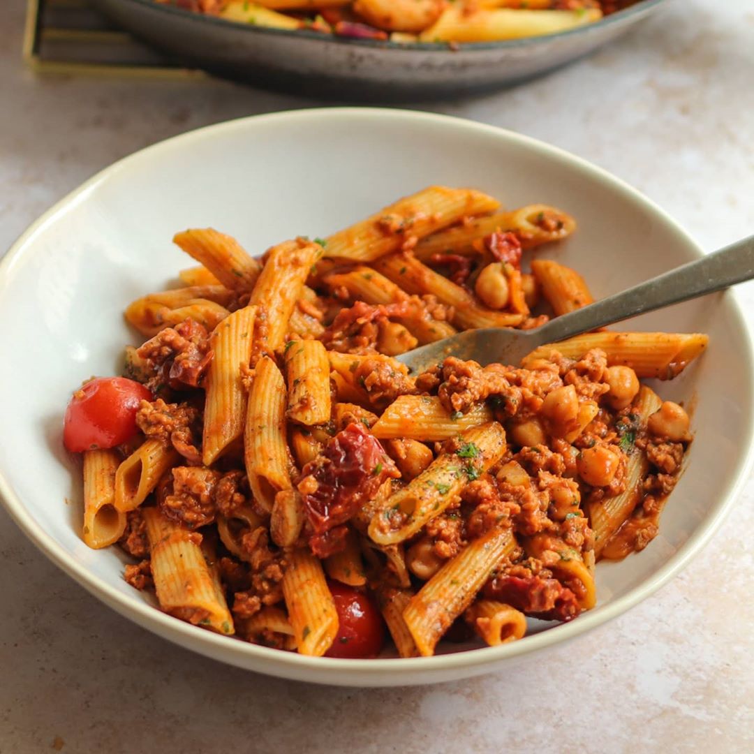 Delicious Vegan Pasta Bolognese with Soy Mince and Chickpeas