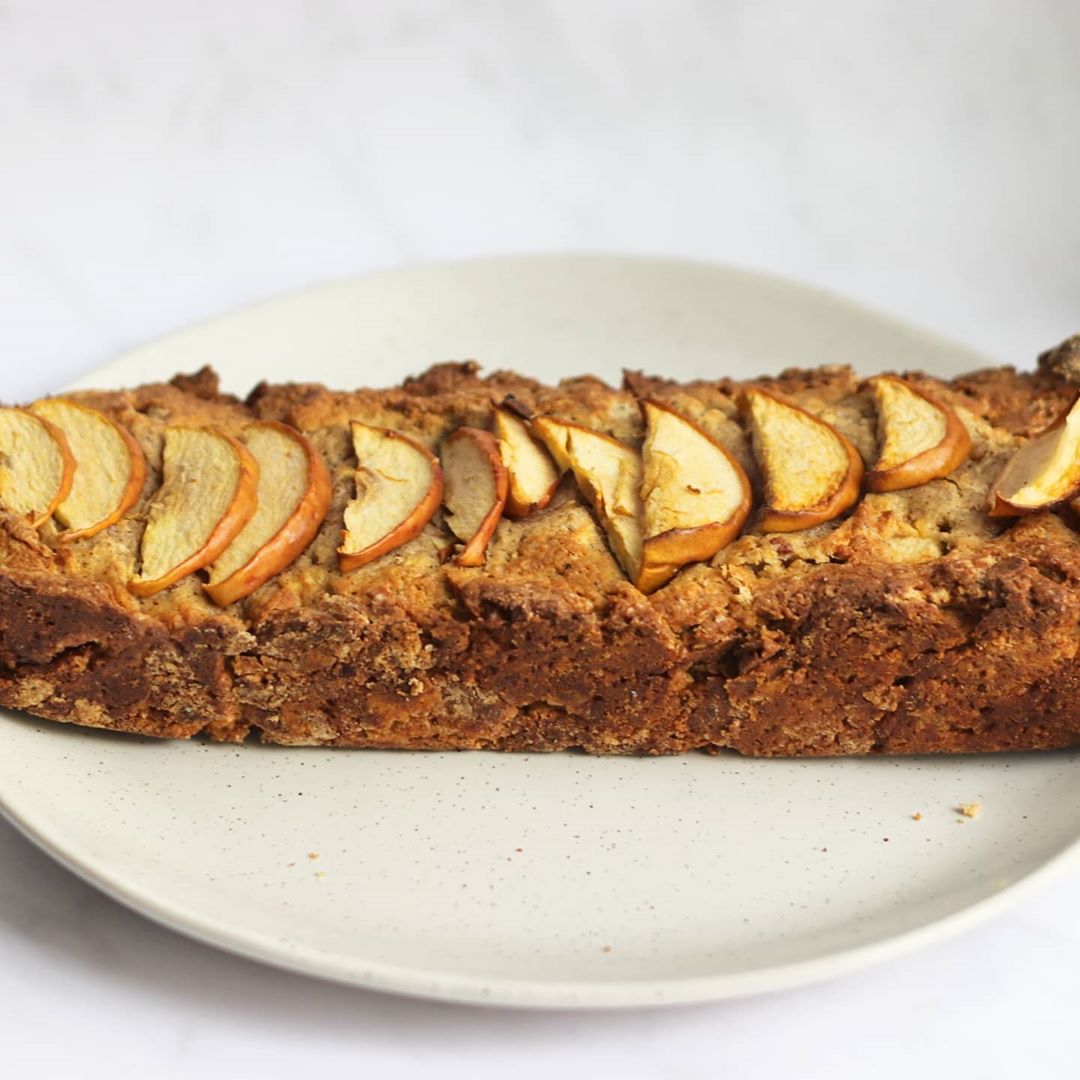 Easy Apple Bread Loaf