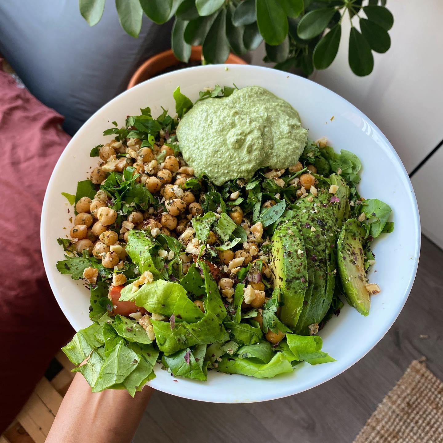 Fresh Salad Bowl with Air-Fried Chickpeas