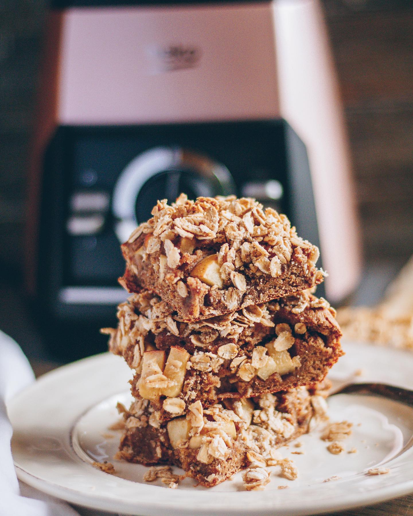 Blender Apple Pie Coffee Cake Bars