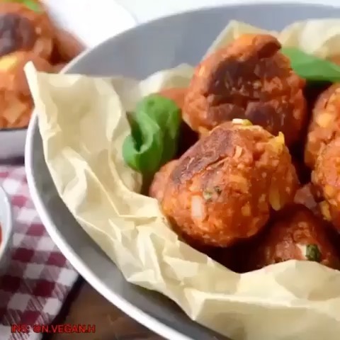 Vegan Sriracha Tofu Meatless Balls