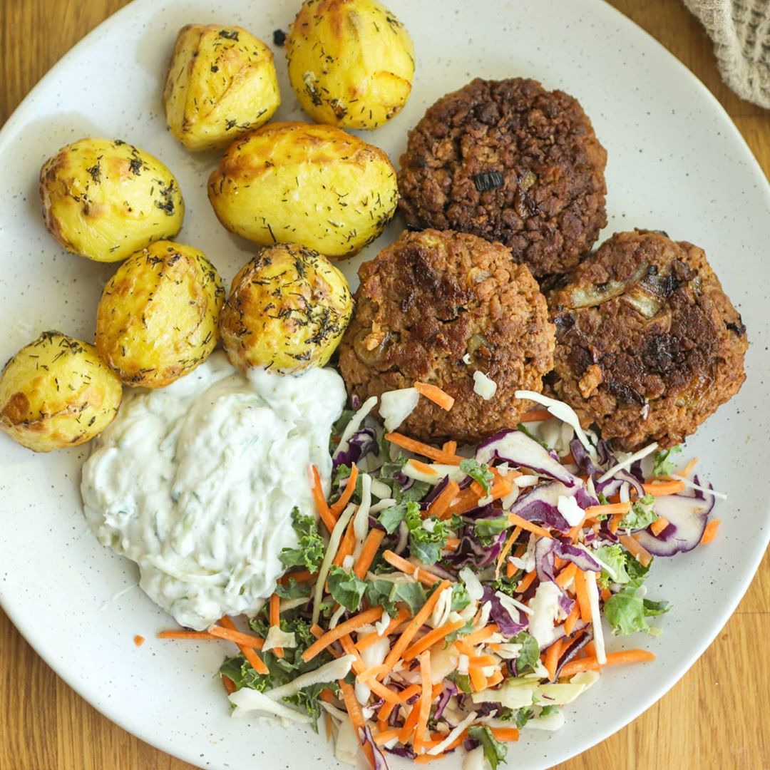 Easy Vegan Tzatziki with Roasted Potatoes