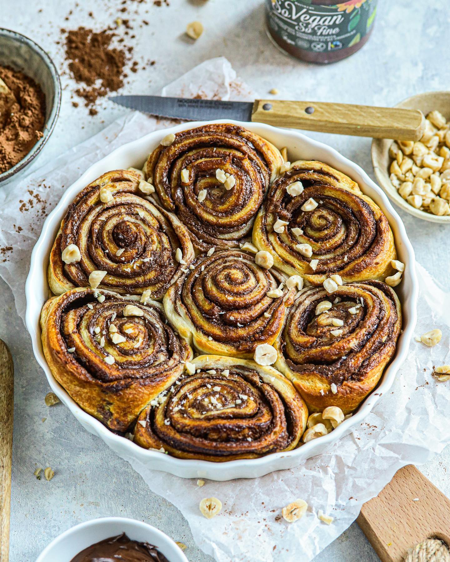 3-Ingredient Vegan Chocolate Rolls