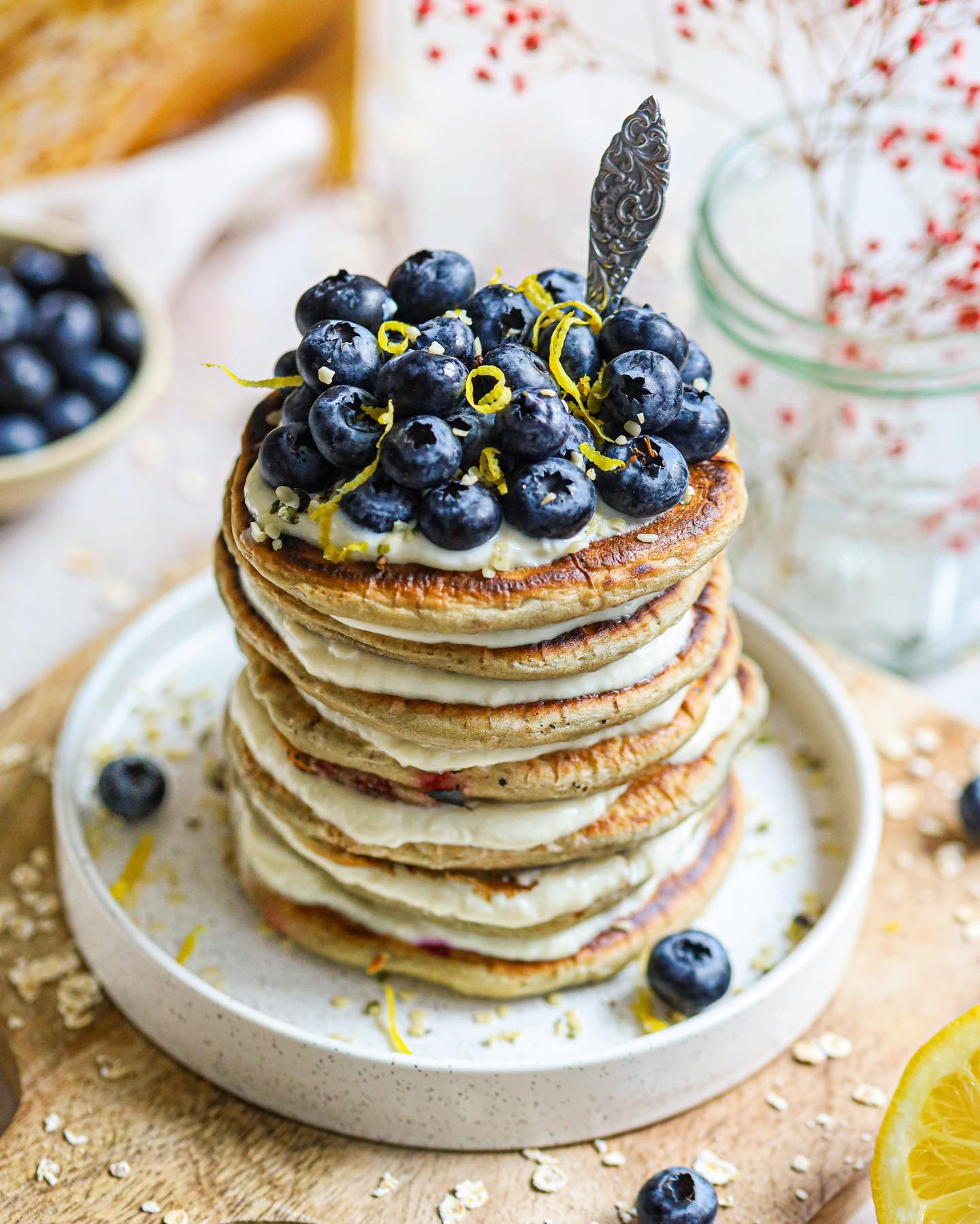 Vegan Blueberry Cheesecake Pancakes