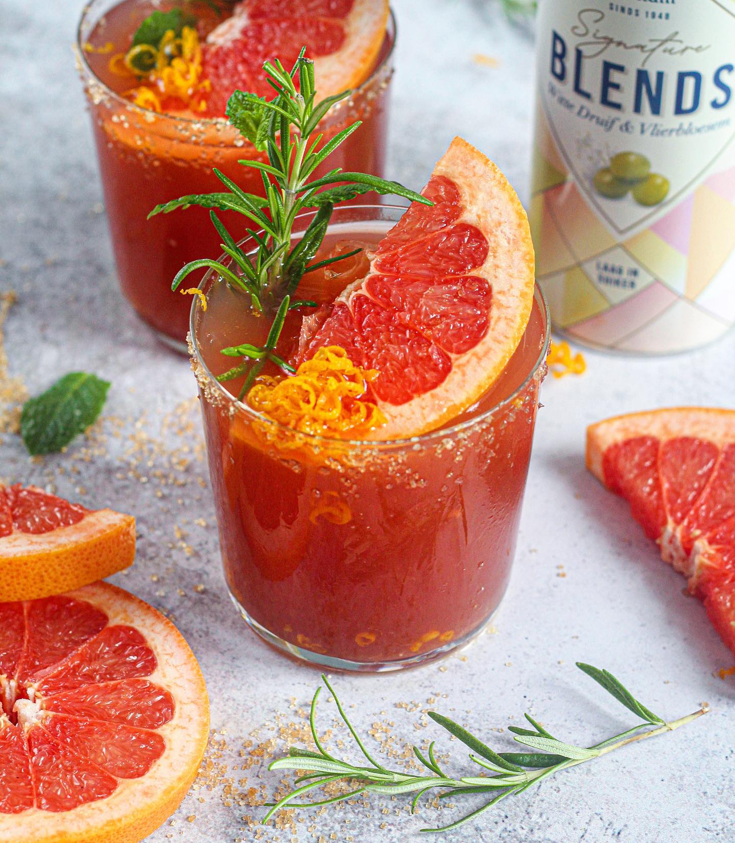 Refreshing Grapefruit Rosemary Mocktail