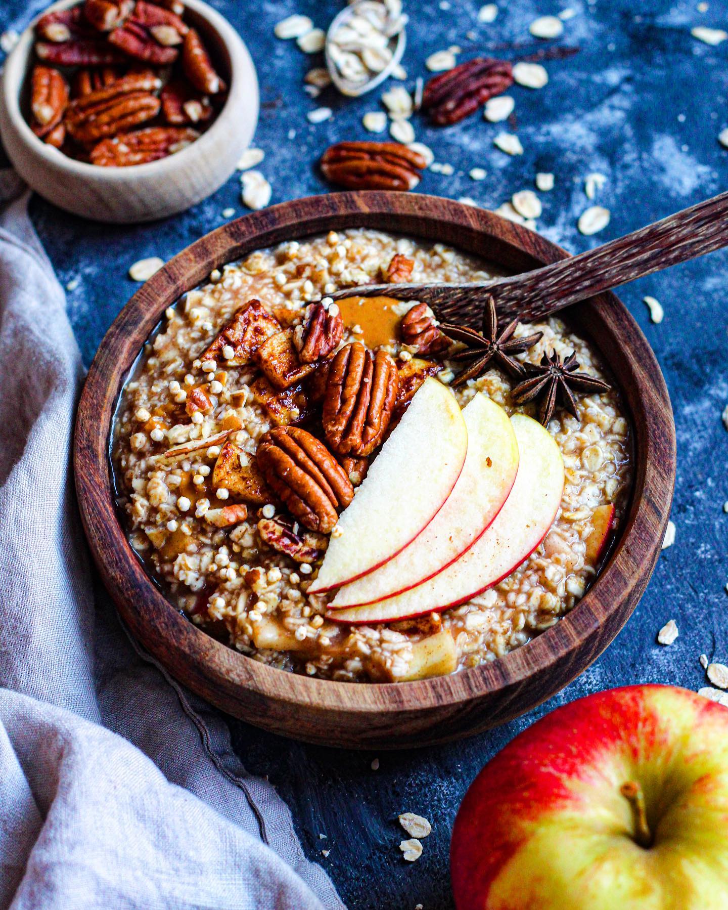 Apple Pecan Oatmeal
