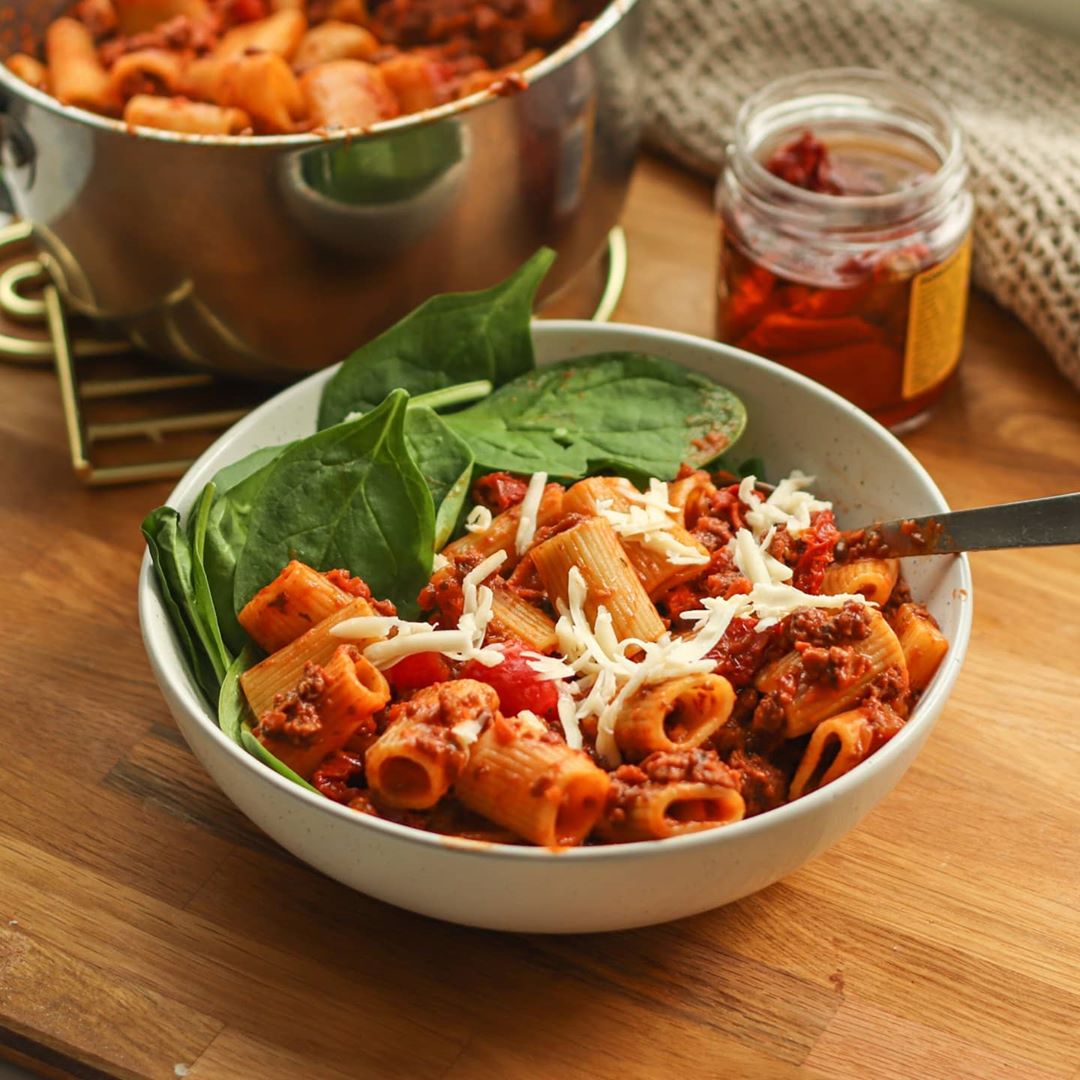 Fancy Pasta Bolognese with Wine and Vegetables