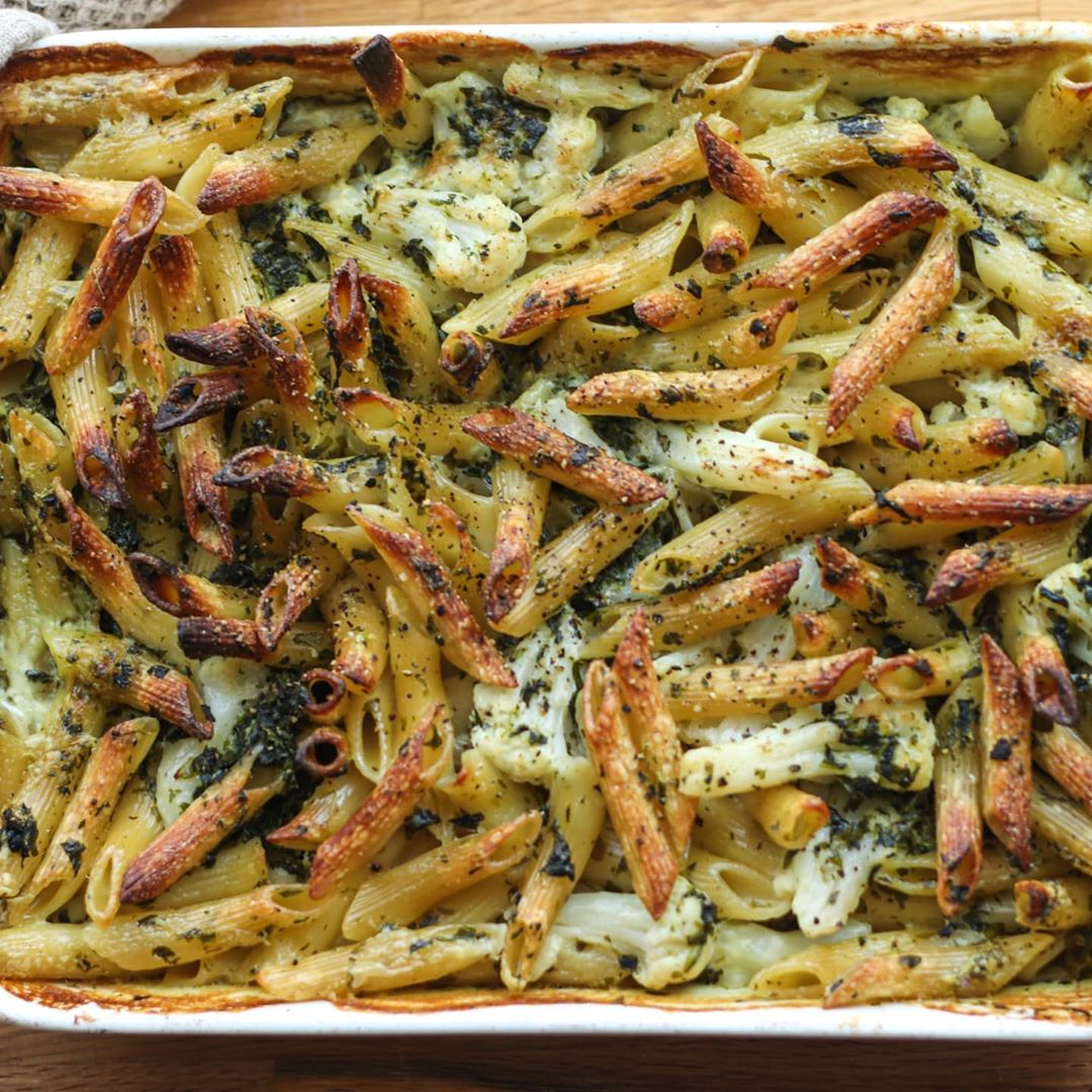 Baked Cauliflower-Spinach Pasta
