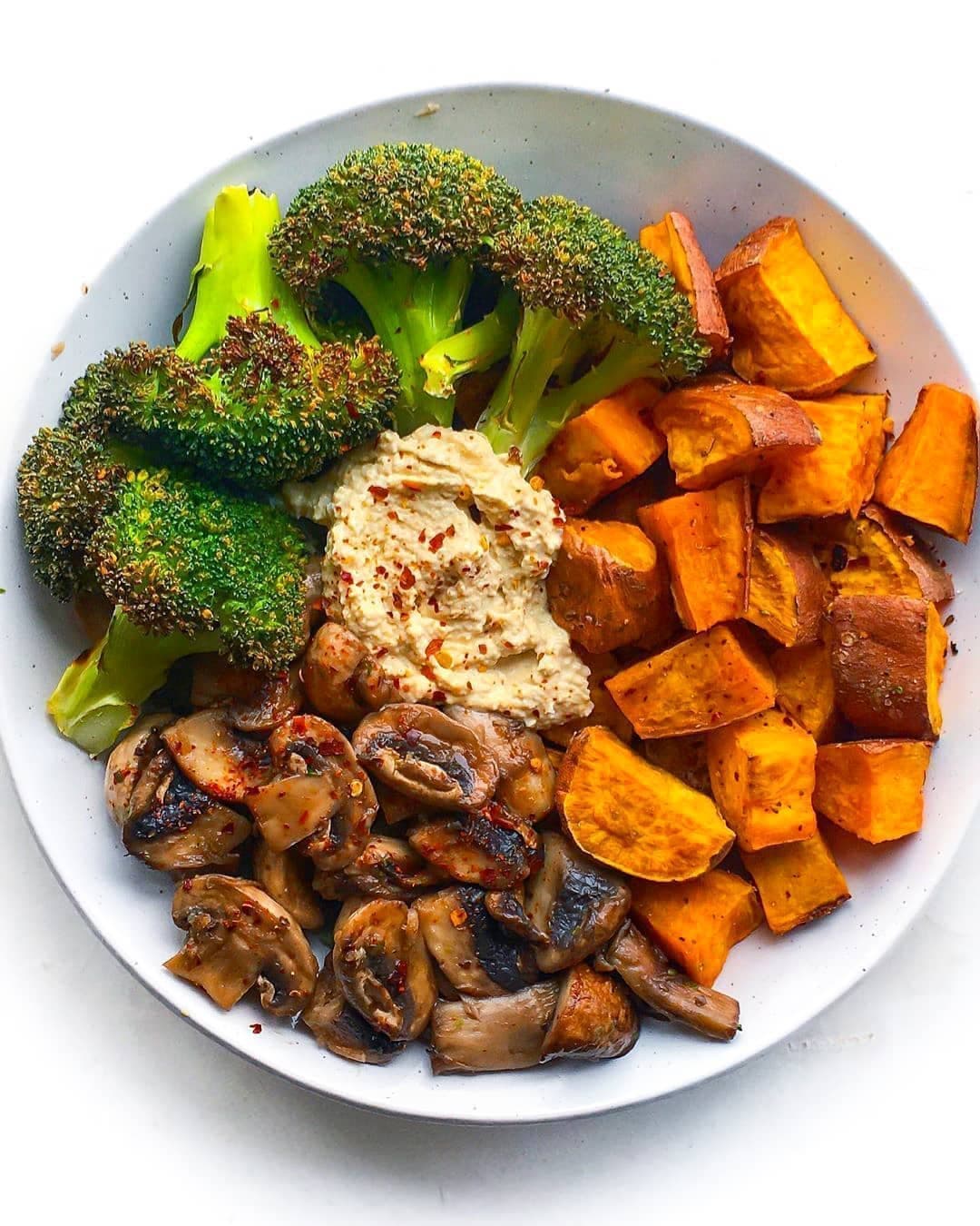 Vegan Roasted Vegetable Nourishing Bowl