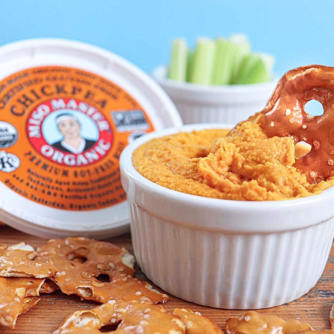 Vegan Cheesy Chickpea Spread