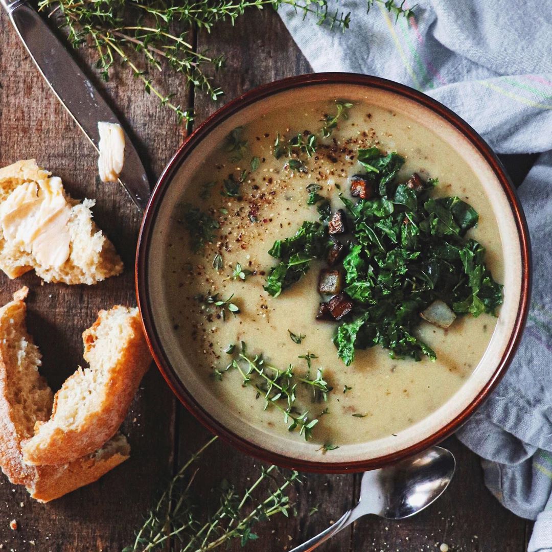 Vegan Potato Leek Soup with Kale