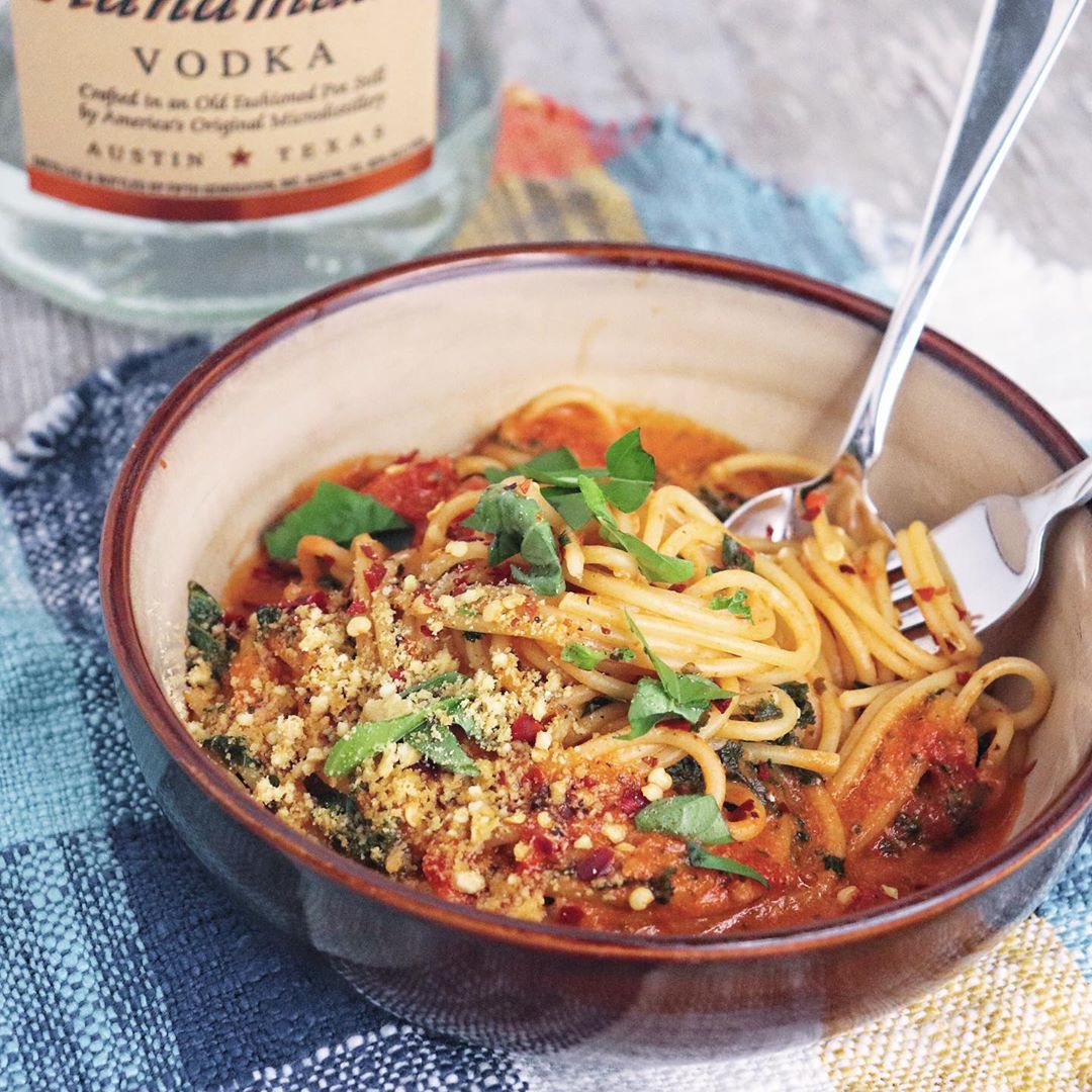 Vegan Vodka Cream Sauce with Basil and Cashew Parm