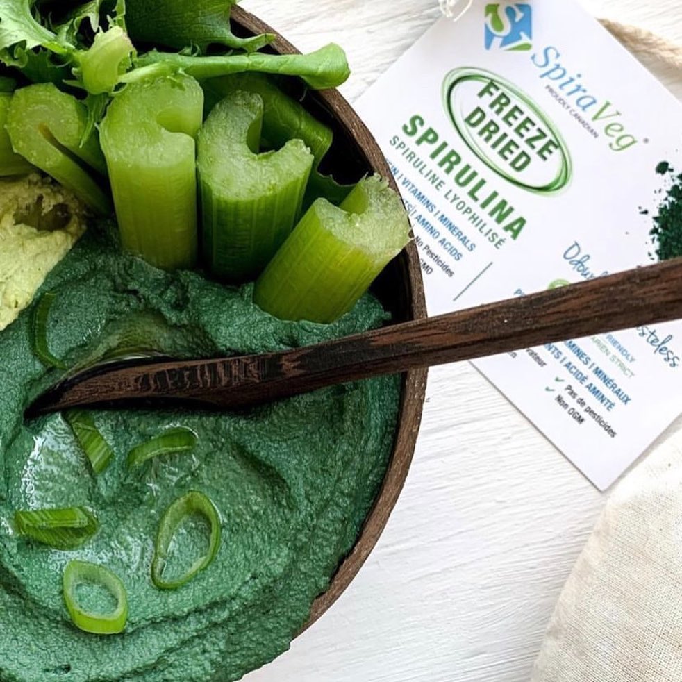 Edamame & Spirulina Hummus