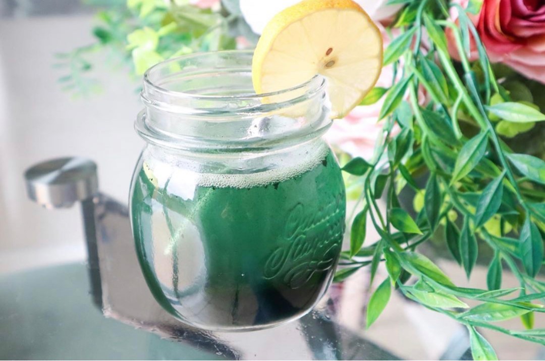 Simple and Delicious Spirulina Lemonade