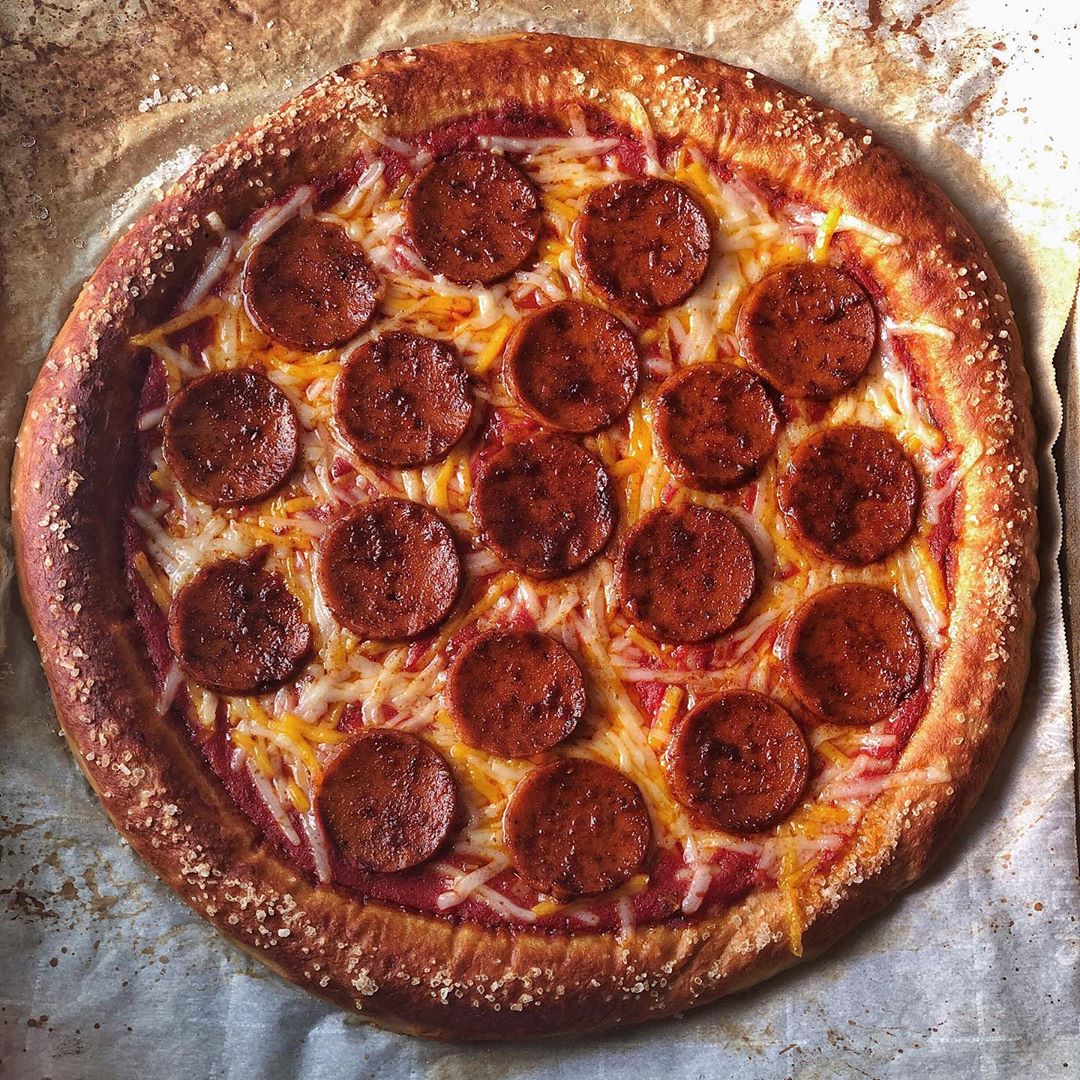 Vegan Pretzel Pizza with Boiled Crust