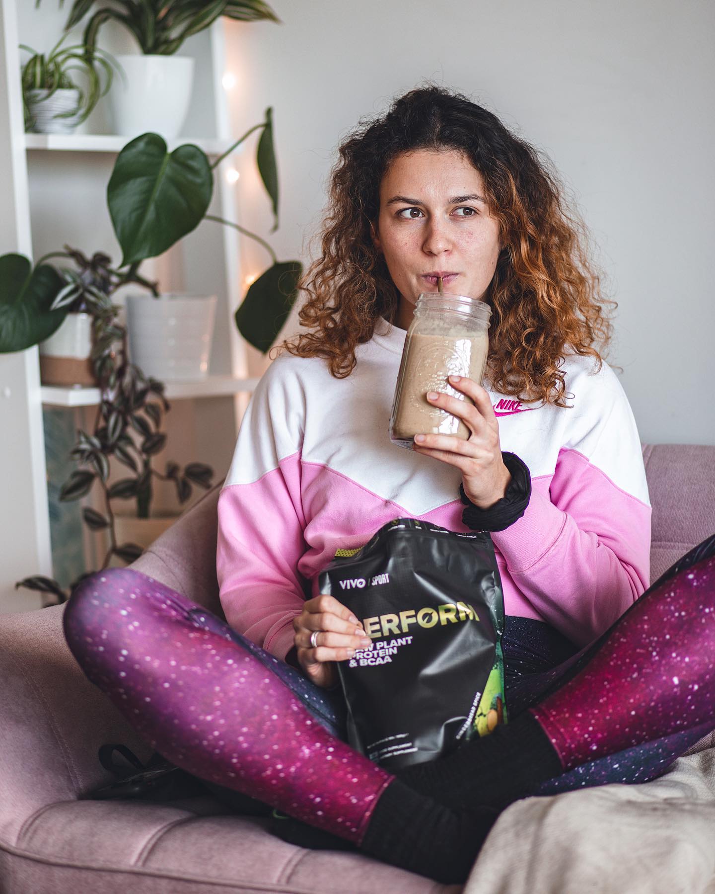 Warm Gingerbread Breakfast Smoothie
