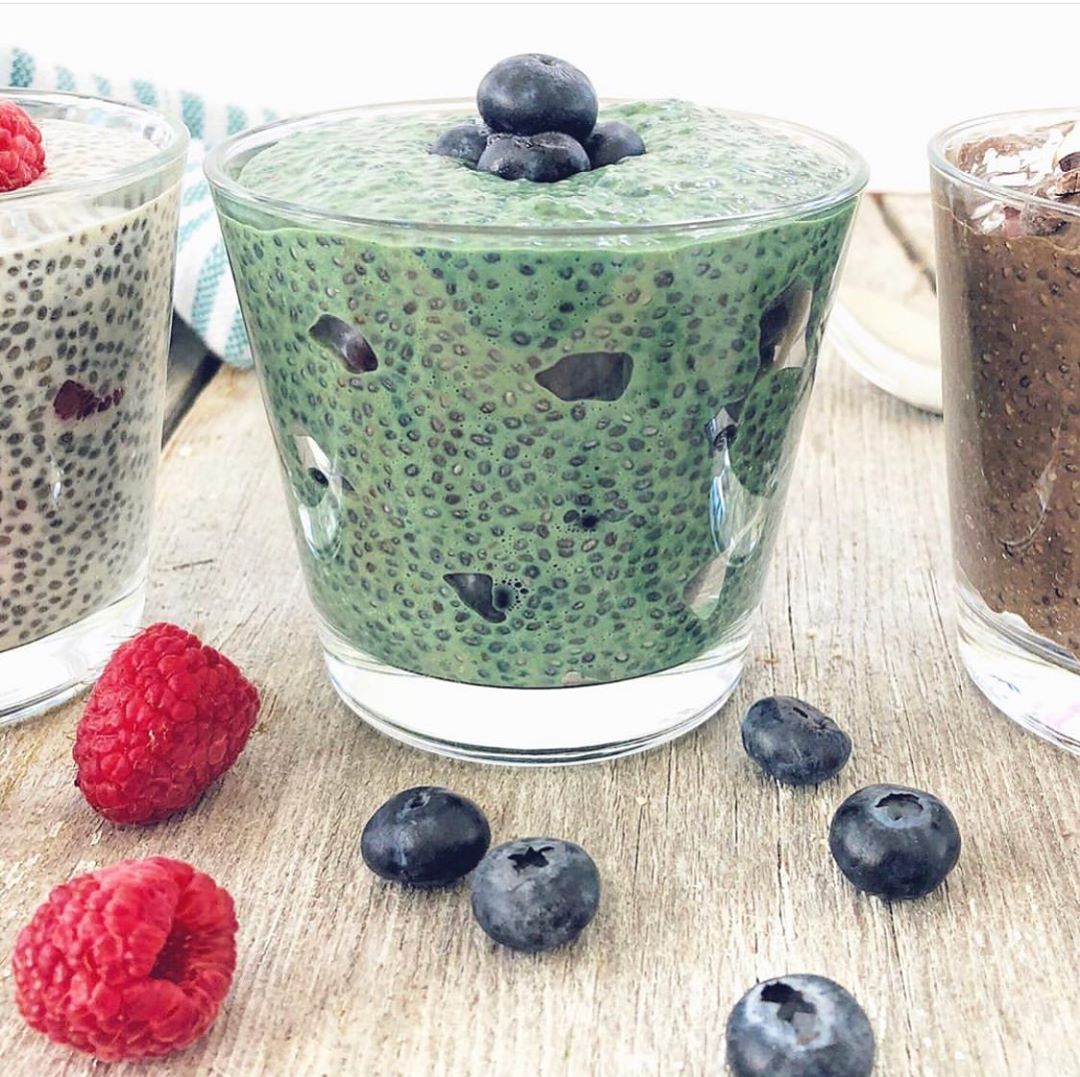 Spirulina Overnight Chia Pudding