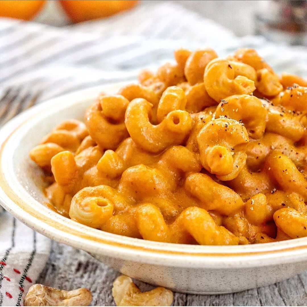 Vegan Sun-Dried Tomato Mac and Cheese