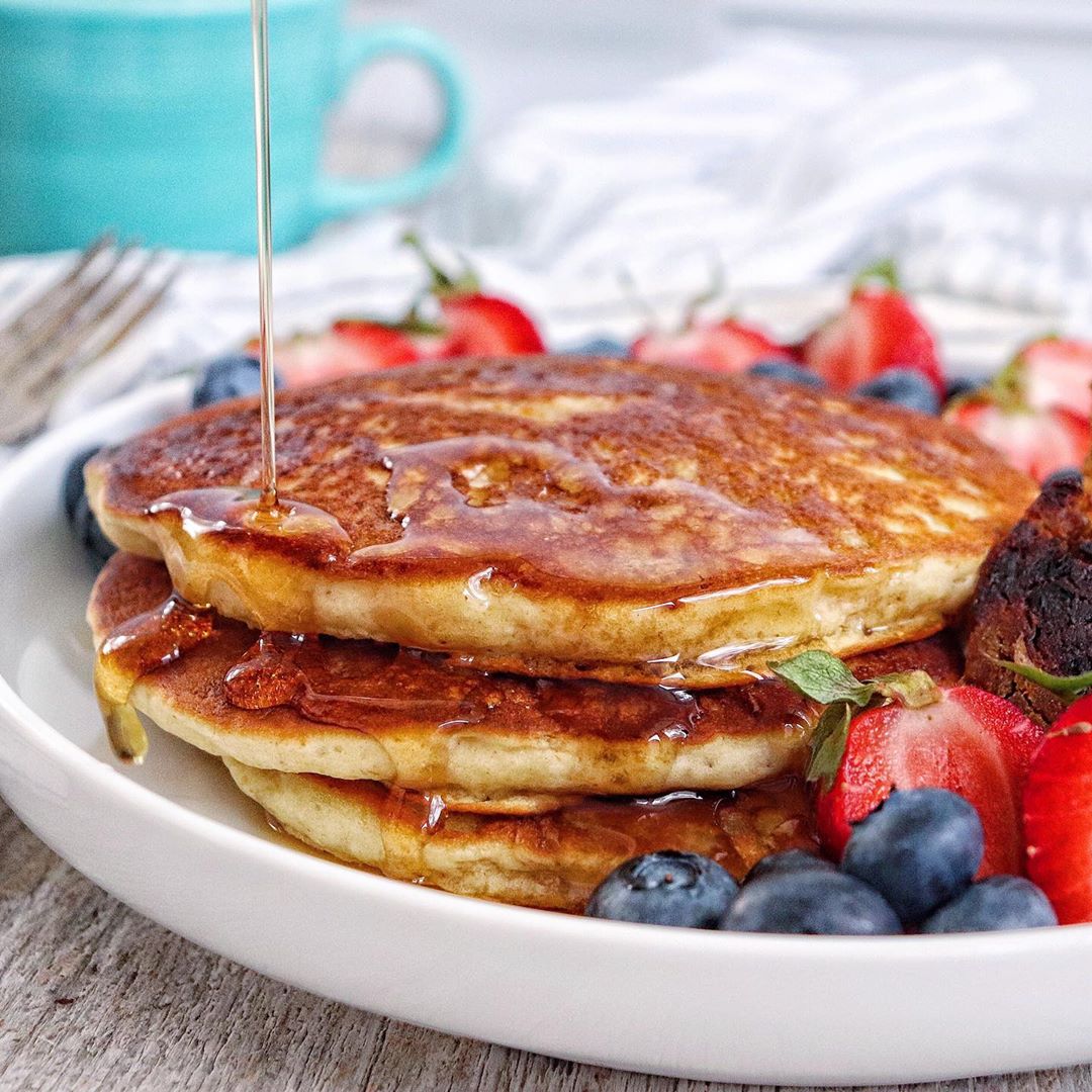 Golden Vegan Pancakes with Flax Seed