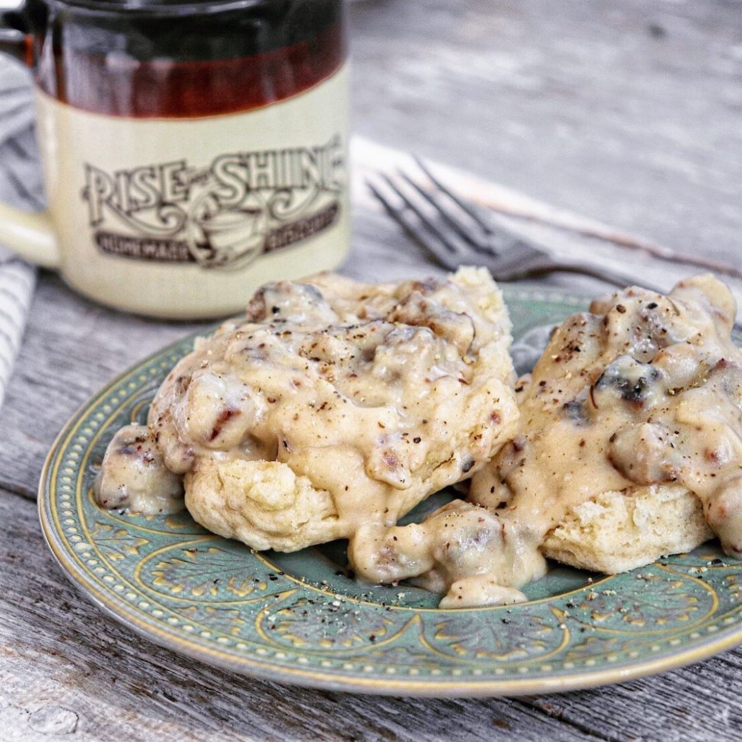 Southern Style Vegan Biscuits and Gravy