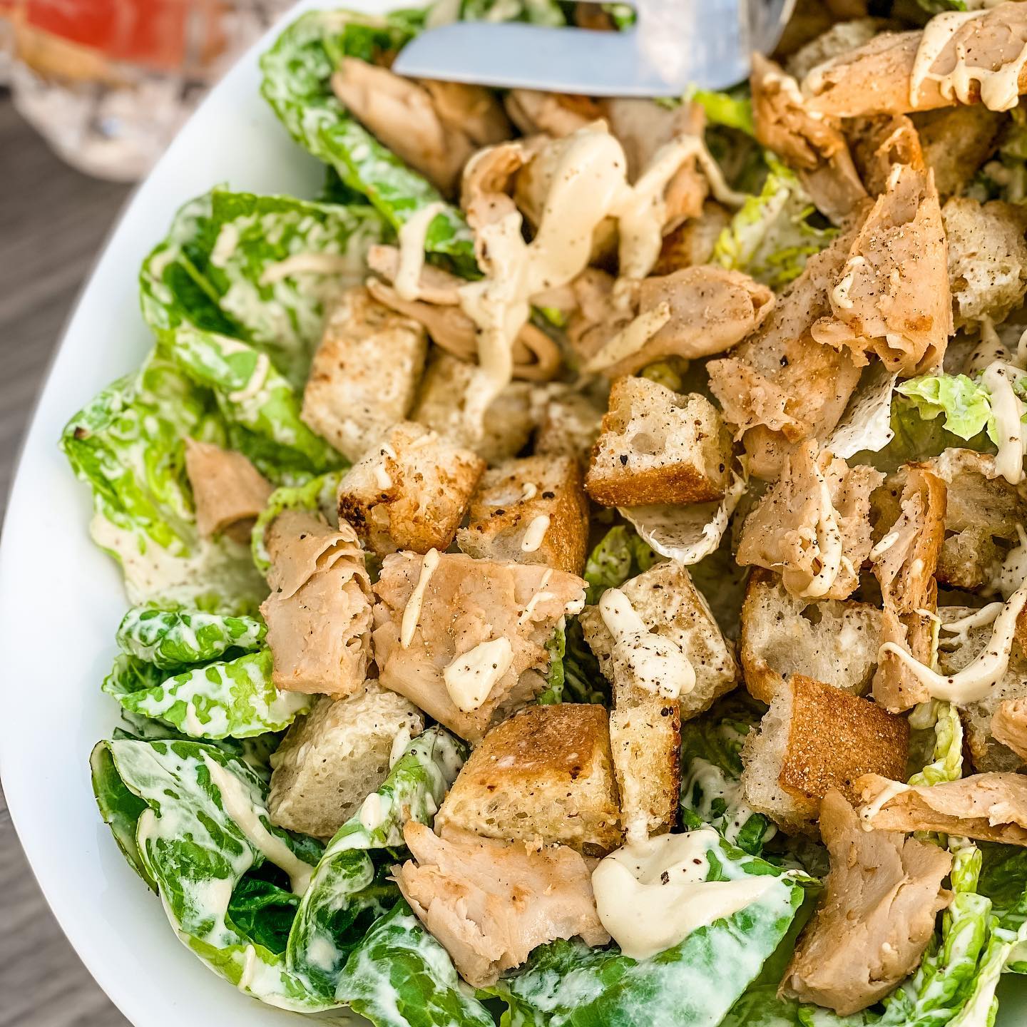 Creamy Vegan Caesar Salad with Cashew Dressing
