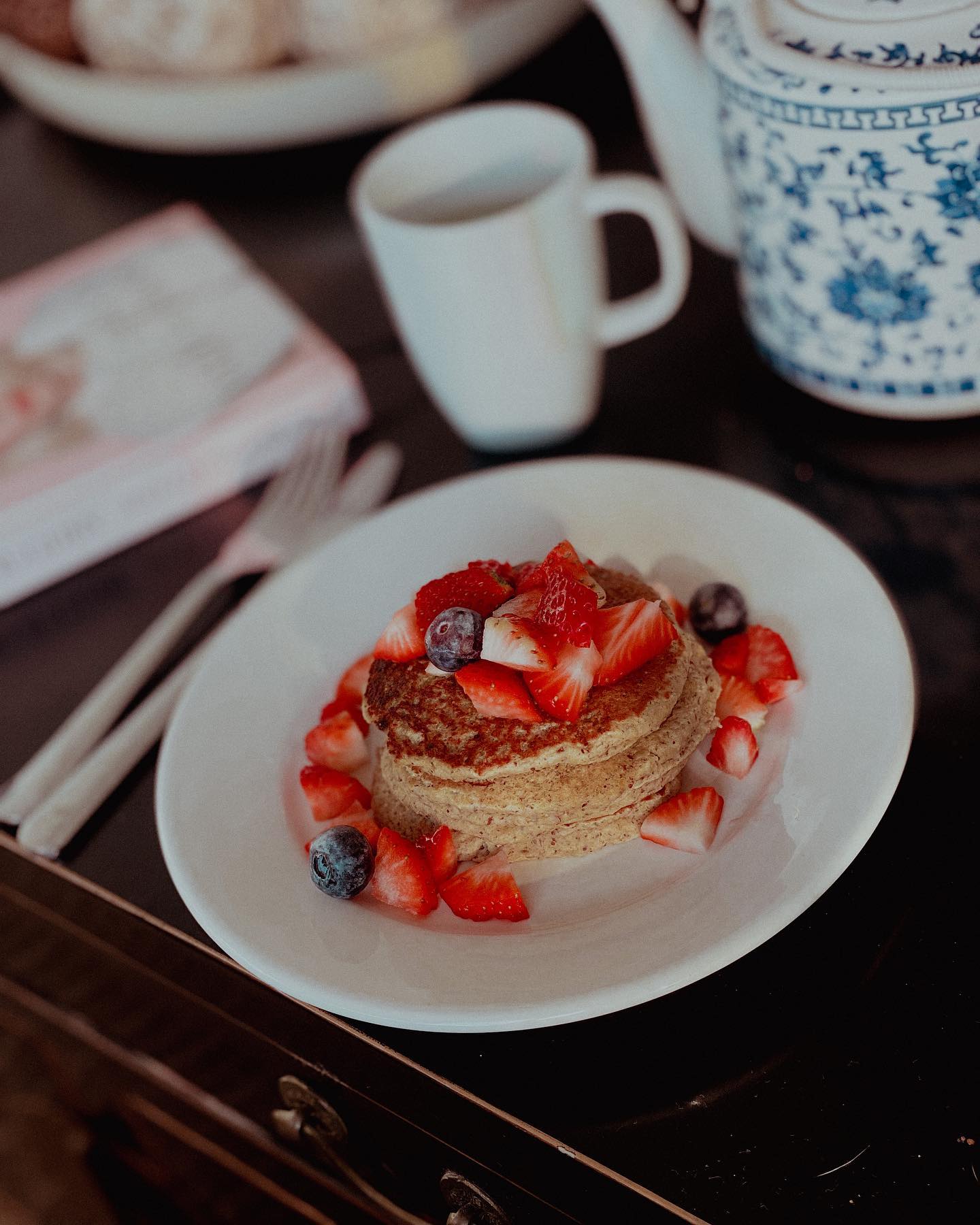 Vegan Oat Pancake Hug