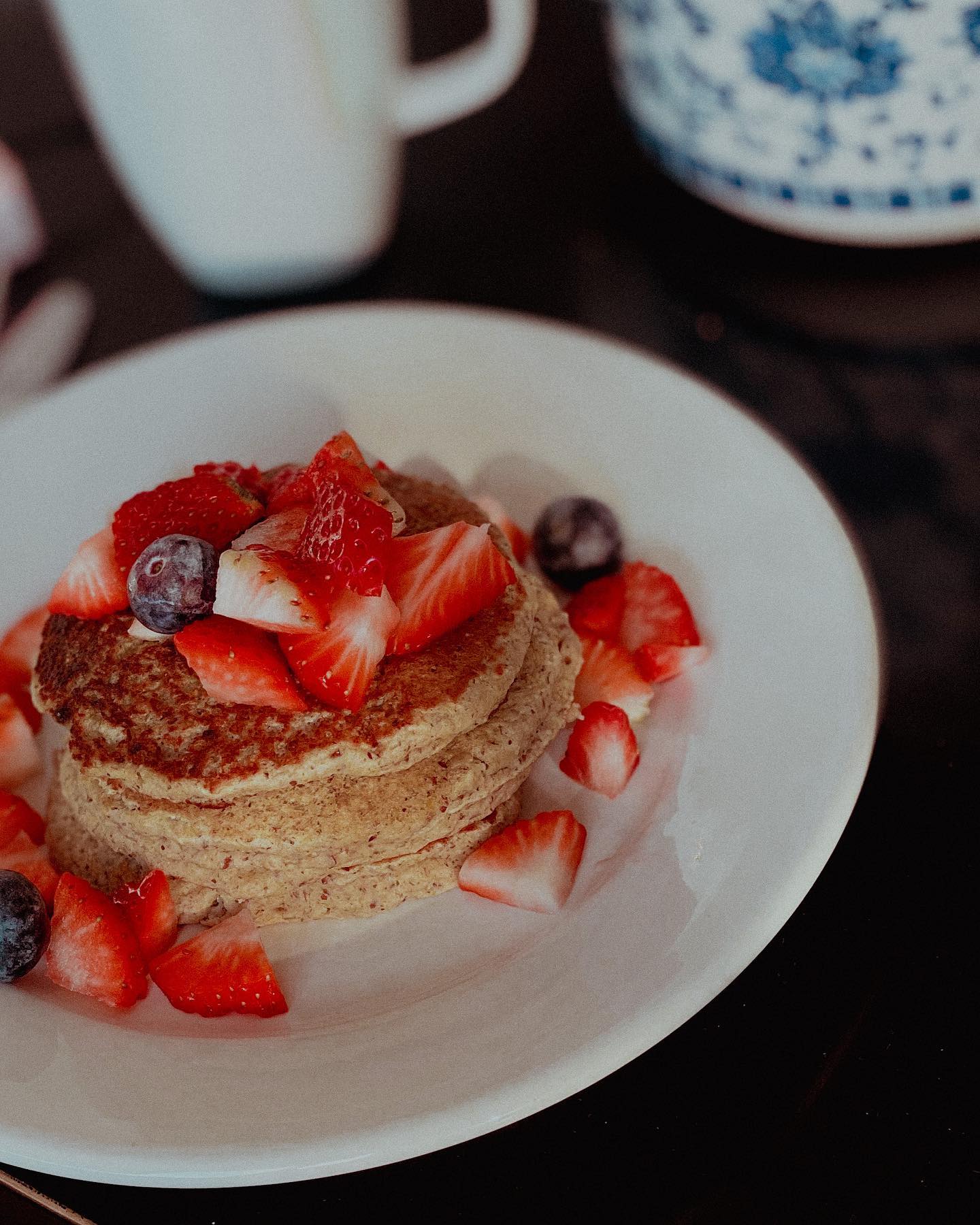 Vegan Oat Pancake Hug