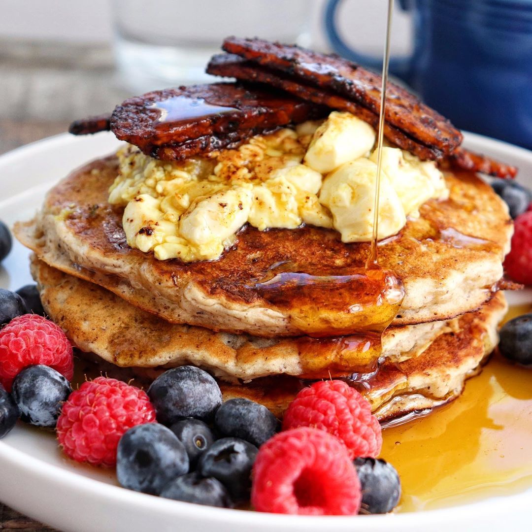 Vegan Whole Wheat and Oat Pancakes